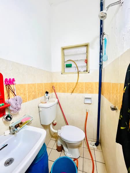 Terraced House for Sale in Semenyih (Selangor) - Hasliza Hassan - Bathroom - PropertyGuru.com.my