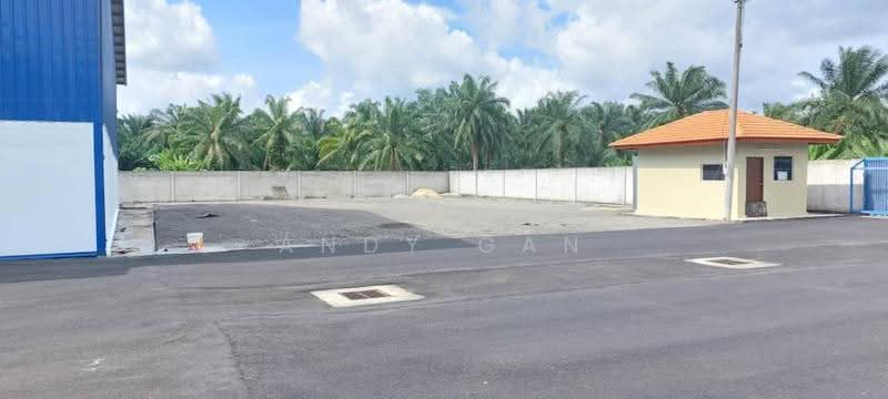 Gudang untuk Disewa di Tanjung Dua Belas (Jenjarom) - Andy Gan - Exterior - PropertyGuru.com.my