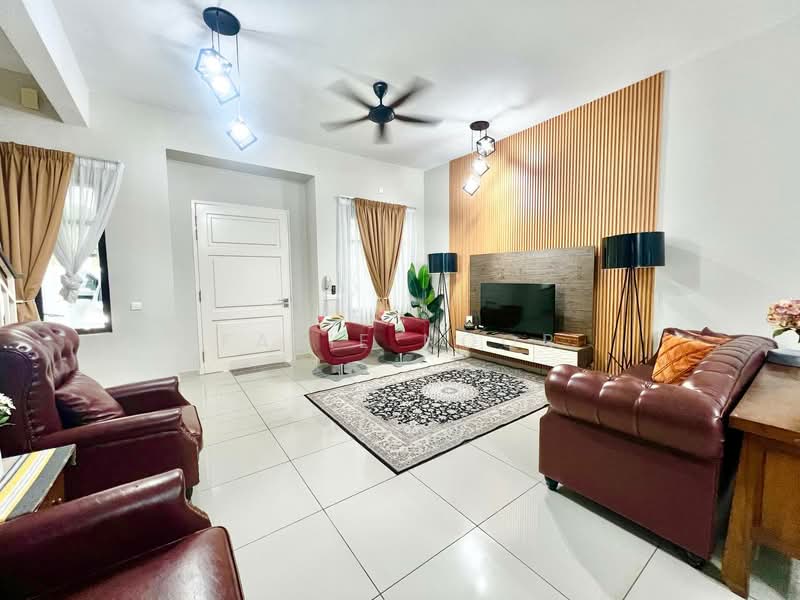2-storey Terraced House for Sale in Semenyih (Selangor) - Fazie Noor - Living Room - PropertyGuru.com.my