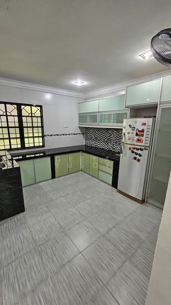 Rumah Teres 2 Tingkat untuk Disewa di Bandar Tun Hussein Onn (Cheras) - Deeya Yusof - Kitchen - PropertyGuru.com.my
