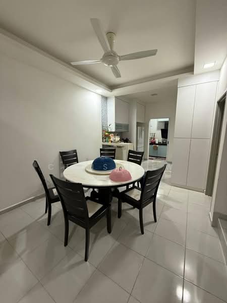 2-storey Terraced House for Sale in Bandar Putra (Kulai) - Chris Liew - Dining Room - PropertyGuru.com.my