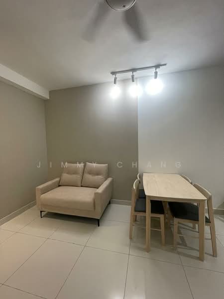 Servis Apartment untuk Dijual di Lakeview Suites @ Edumetro - Jimmy Chang - Living Room - PropertyGuru.com.my