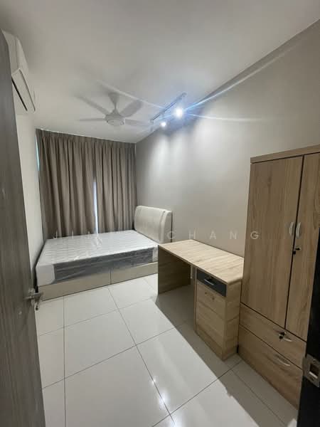 Servis Apartment untuk Dijual di Lakeview Suites @ Edumetro - Jimmy Chang - Bedroom - PropertyGuru.com.my