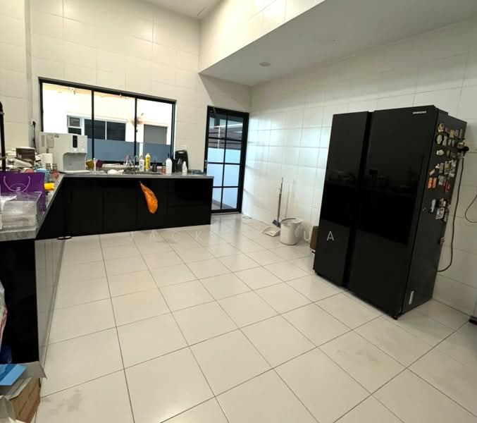 Banglo Pautan untuk Dijual di Taman Setia Indah (Tebrau) - Jacky Chua - Kitchen - PropertyGuru.com.my