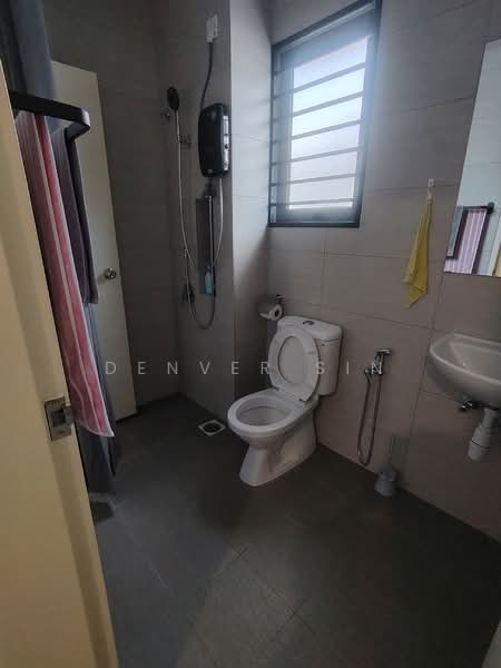 Terraced House for Sale in Hulu Langat (Selangor) - Denver Sin - Bathroom - PropertyGuru.com.my
