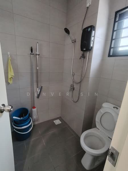 Terraced House for Sale in Hulu Langat (Selangor) - Denver Sin - Bathroom - PropertyGuru.com.my