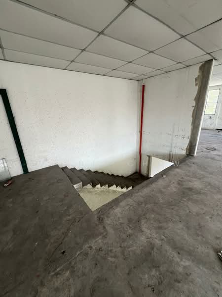 Shop for Rent in Kota Kemuning (Shah Alam) - Winnie Chow - Interior - PropertyGuru.com.my