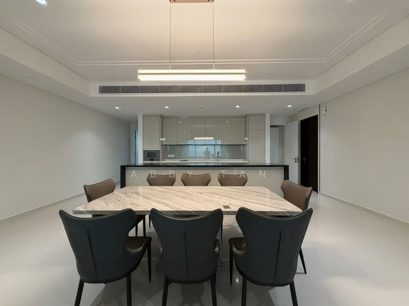 Servis Apartment untuk Disewa di Crown Residences @ Pavilion Damansara Heights - Abby Tan - Dining Room - PropertyGuru.com.my