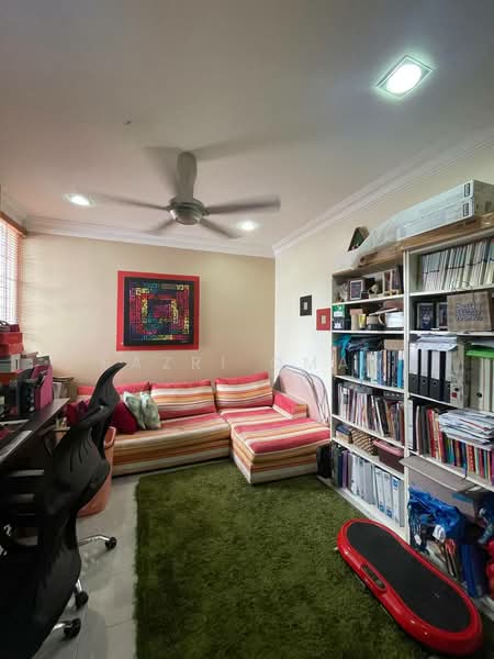 Rumah Teres 2 Tingkat untuk Dijual di Bukit Bandaraya (Shah Alam) - Fazri Omar - Study - PropertyGuru.com.my