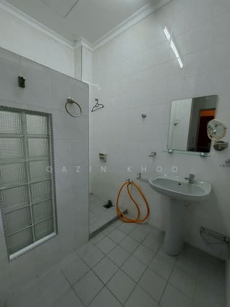 Rumah Teres 2 Tingkat untuk Dijual di Ipoh (Perak) - Qazin Khoo - Bathroom - PropertyGuru.com.my