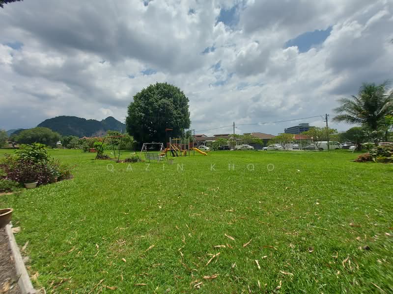 Rumah Teres 2 Tingkat untuk Dijual di Ipoh (Perak) - Qazin Khoo - Garden - PropertyGuru.com.my