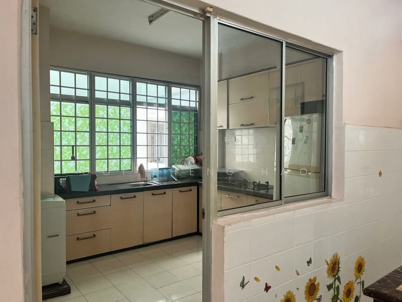 Kondominium untuk Disewa di Putra Place Condominium - Ooi Zheng Hao - Kitchen - PropertyGuru.com.my