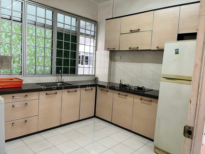 Kondominium untuk Disewa di Putra Place Condominium - Ooi Zheng Hao - Kitchen - PropertyGuru.com.my