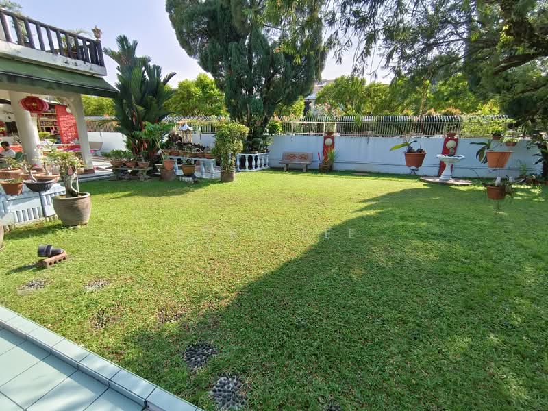 Rumah Berkembar untuk Disewa di Taman Overseas Union (Taman Oug) (Jalan Klang Lama (Old Klang Road)) - Bobo Lee - Garden - PropertyGuru.com.my