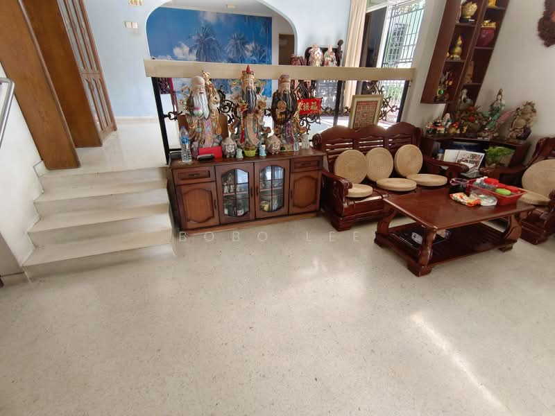 Rumah Berkembar untuk Disewa di Taman Overseas Union (Taman Oug) (Jalan Klang Lama (Old Klang Road)) - Bobo Lee - Living Room - PropertyGuru.com.my