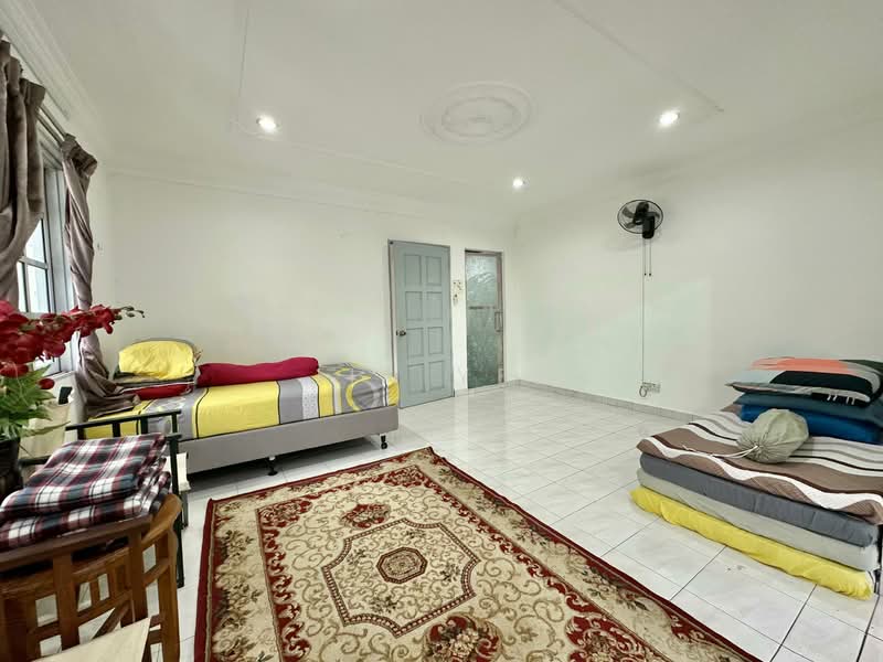 3-storey Terraced House for Sale in Bandar Baru Sri Petaling (Sri Petaling) - Jin Yee - Bedroom - PropertyGuru.com.my