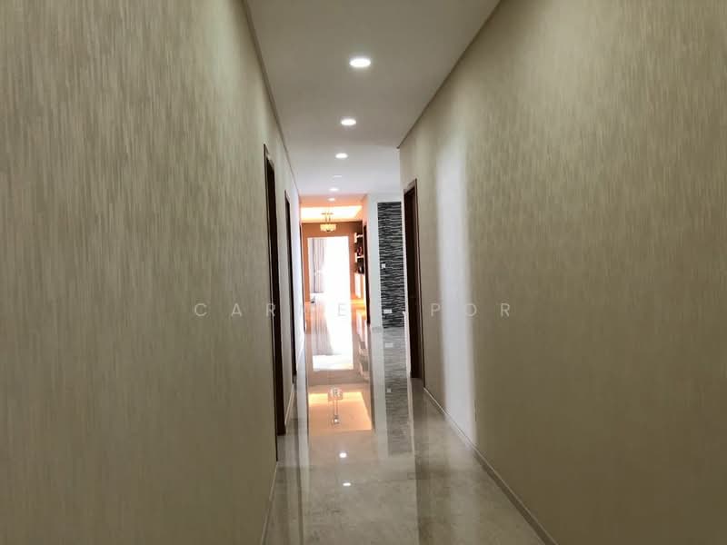 Kondominium untuk Dijual di 8 Gurney (The Shore Condominium) - Carmen Por - Corridor - PropertyGuru.com.my