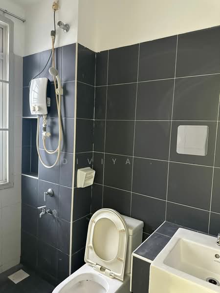 2-storey Terraced House for Sale in Nusa Bayu (Iskandar Puteri (Nusajaya)) - Diviya . - Bathroom - PropertyGuru.com.my