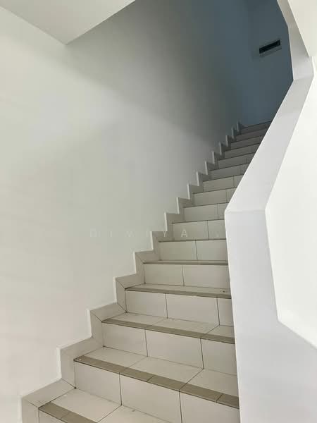 2-storey Terraced House for Sale in Nusa Bayu (Iskandar Puteri (Nusajaya)) - Diviya . - Corridor - PropertyGuru.com.my