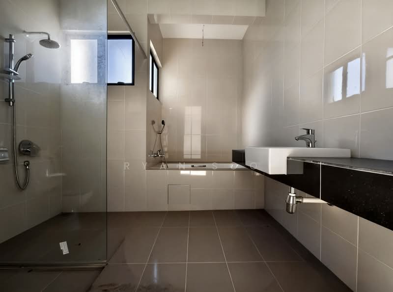 Semi-Detached House for Sale in Setia Alam (Selangor) - Ryan Soo - Bathroom - PropertyGuru.com.my