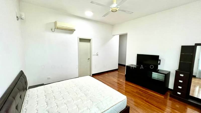 Kondominium untuk Disewa di BayStar Condominium - Ooi Zheng Hao - Bedroom - PropertyGuru.com.my