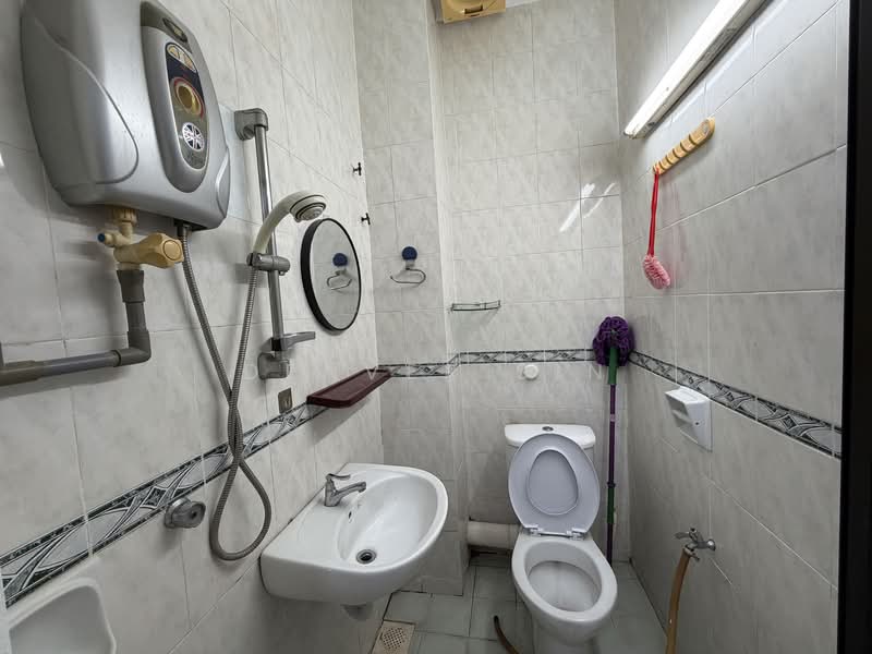 Rumah Bandar untuk Dijual di Cheras (Kuala Lumpur) - Denver Sin - Bathroom - PropertyGuru.com.my