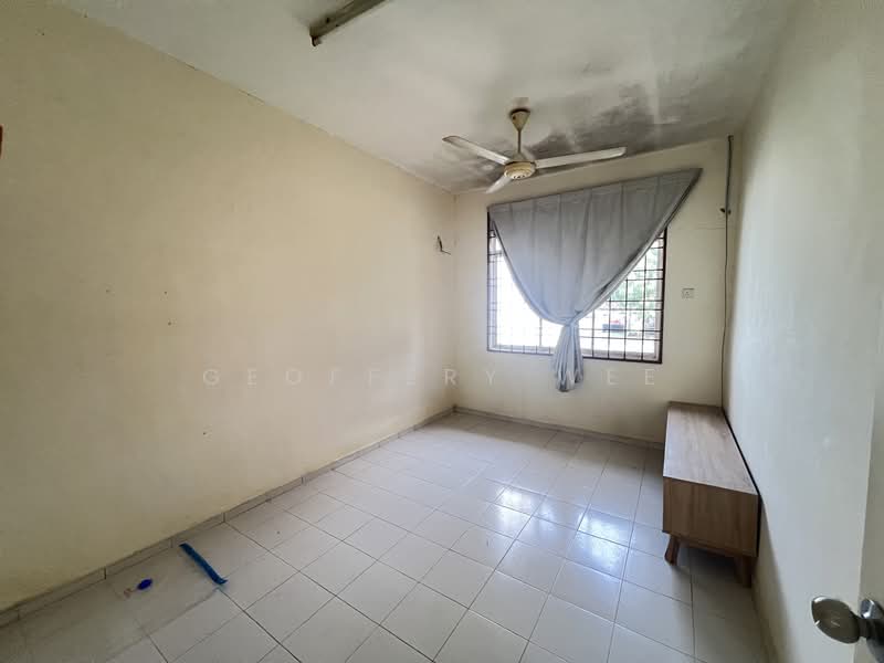 1-storey Terraced House for Rent in Taman Angkasa Nuri (Durian Tunggal) - Geoffery Wee - Interior - PropertyGuru.com.my