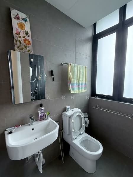 Servis Apartment untuk Disewa di H2O Residences - Mia Ching - Bathroom - PropertyGuru.com.my