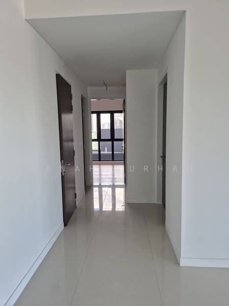 Kondominium untuk Dijual di Setia Sky Seputeh - Hanah Burhan - Corridor - PropertyGuru.com.my