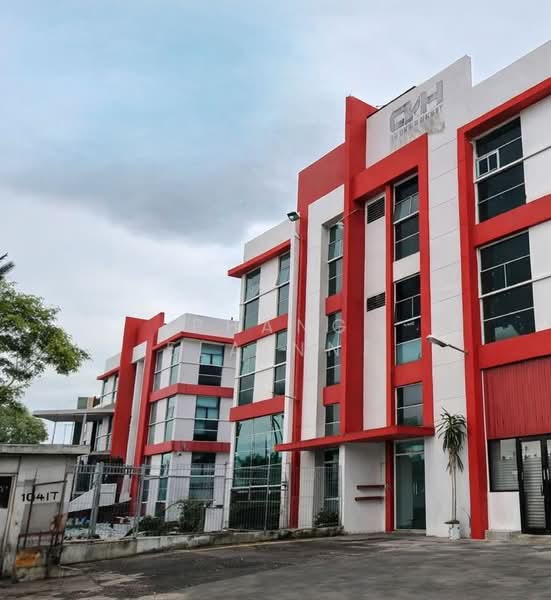 Cluster Factory for Rent in Kawasan Perindustrian Mount Austin (Tebrau) - Phang Elainne - Exterior - PropertyGuru.com.my