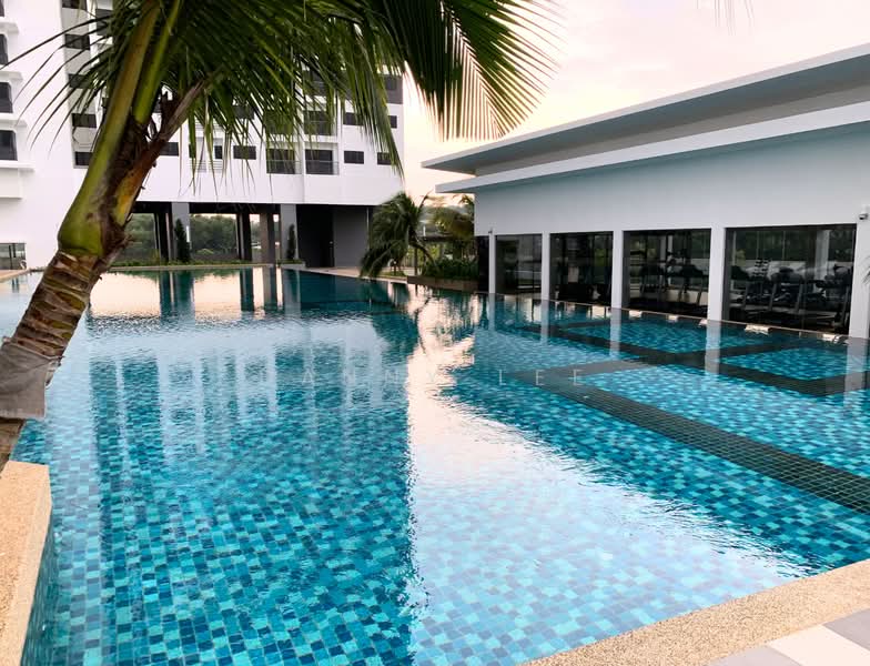 Service Residence for Sale at Traders Garden @ Cheras Selatan - Danny Lee - Pool - PropertyGuru.com.my