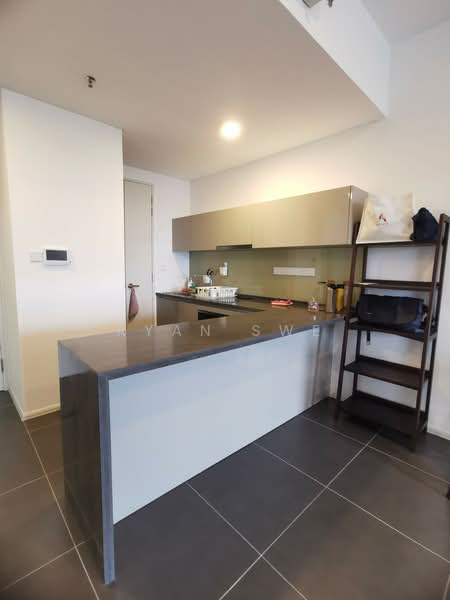 Servis Apartment untuk Disewa di Ativo Suites @ Damansara Avenue - Ryan Swe - Kitchen - PropertyGuru.com.my