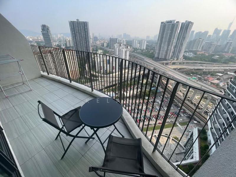 Kediaman Servis untuk Disewa di Datum Jelatek Residence - Kelana Mohammad - Balcony - PropertyGuru.com.my