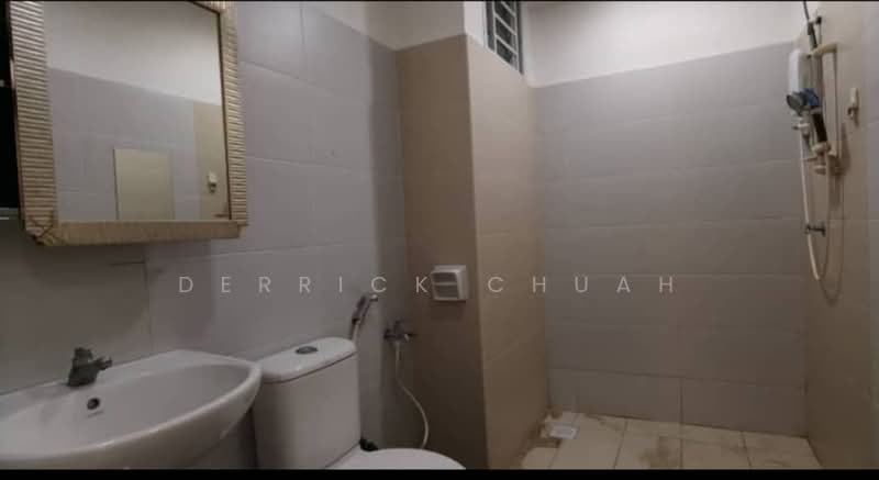 Servis Apartment untuk Dijual di Akademik Suite - Derrick Chuah - Bathroom - PropertyGuru.com.my