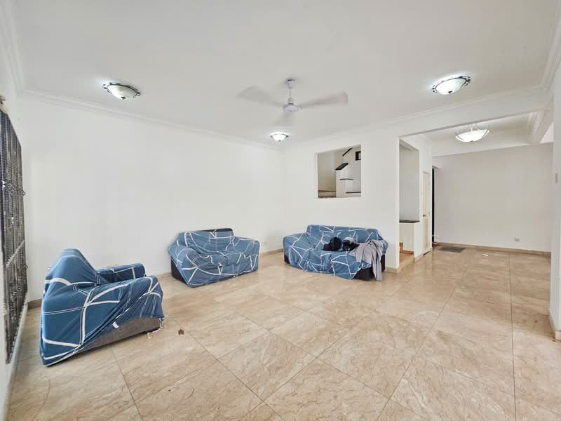 2-storey Terraced House for Sale in Putra Permai (Subang Jaya) - Nobeille Chung - Living Room - PropertyGuru.com.my