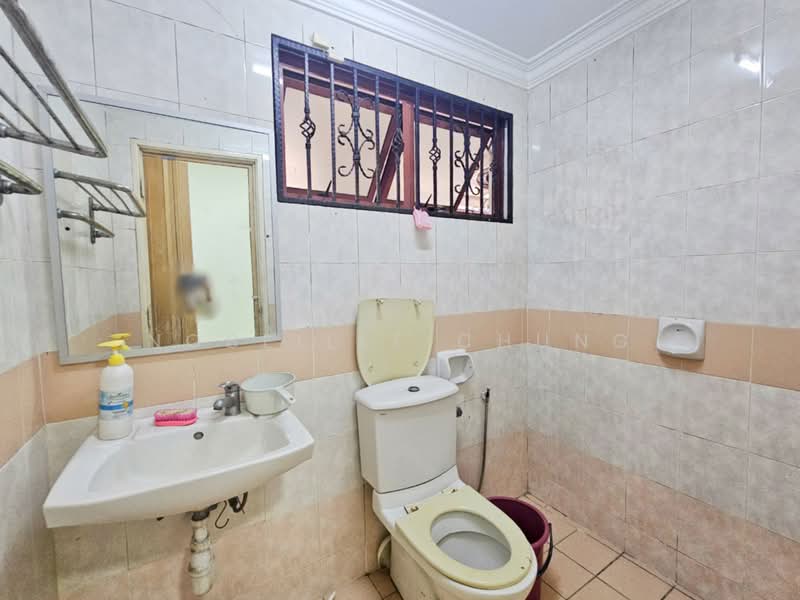 2-storey Terraced House for Sale in Putra Permai (Subang Jaya) - Nobeille Chung - PropertyGuru.com.my