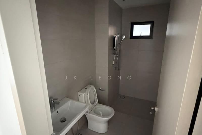 Pangsapuri untuk Dijual di Residensi Metro Kepong - JK Leong - Bathroom - PropertyGuru.com.my