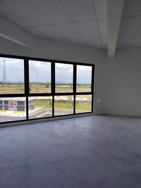 Kedai / Pejabat untuk Dijual di Telok Panglima Garang (Selangor) - Poh Peng Chan - Interior - PropertyGuru.com.my