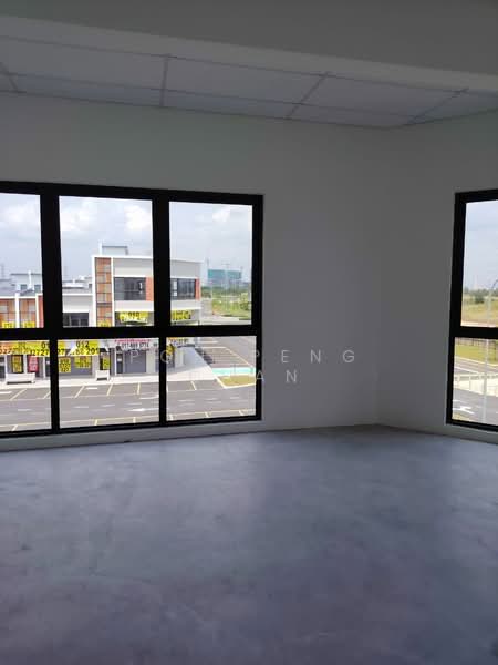 Kedai / Pejabat untuk Dijual di Telok Panglima Garang (Selangor) - Poh Peng Chan - Interior - PropertyGuru.com.my