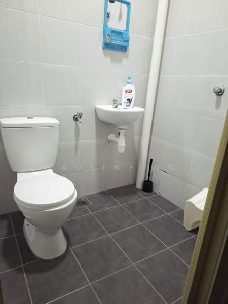 Rumah Teres 2 Tingkat untuk Dijual di Taman Scientex Senai (Senai) - Pauline Ng - Bathroom - PropertyGuru.com.my