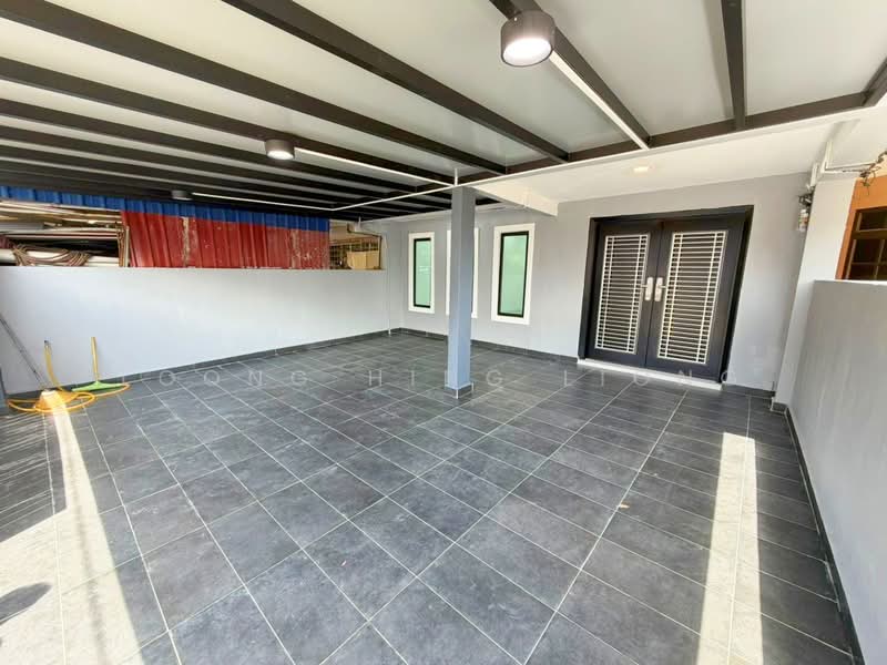 2-storey Terraced House for Sale in Taman Desa Cemerlang (Ulu Tiram) - Loong Hing Liong - Exterior - PropertyGuru.com.my