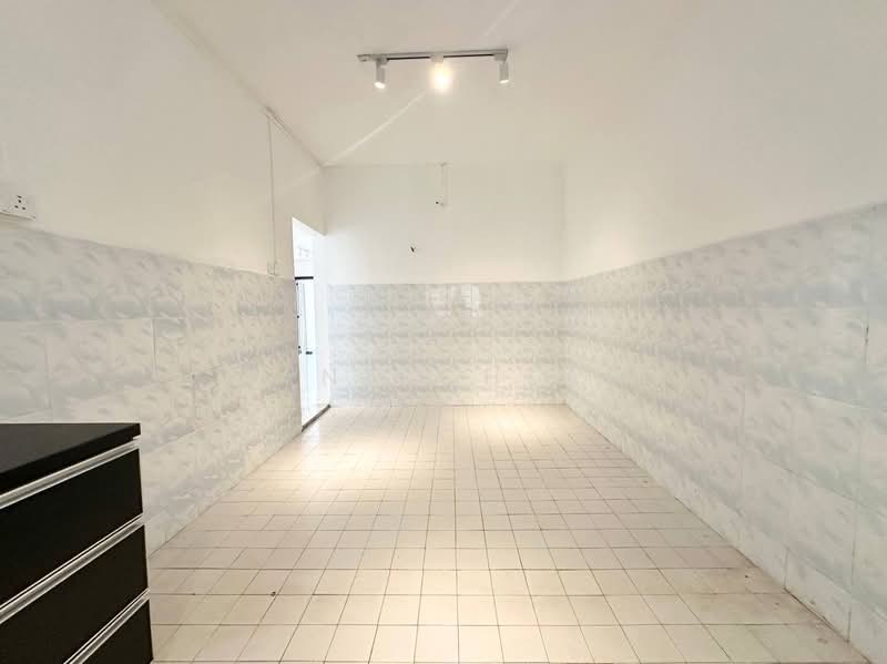 2-storey Terraced House for Sale in Taman Serdang Jaya (Seri Kembangan) - Nana Cheah - Interior - PropertyGuru.com.my