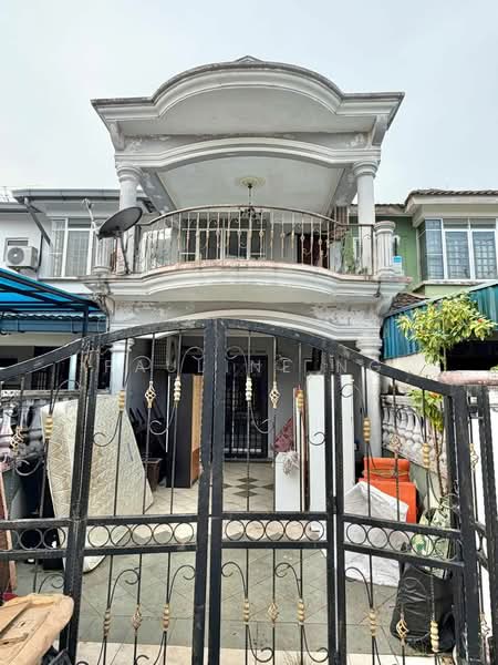 2-storey Terraced House for Sale in Taman Cahaya Masai (Pasir Gudang) - Pauline Ng - Exterior - PropertyGuru.com.my