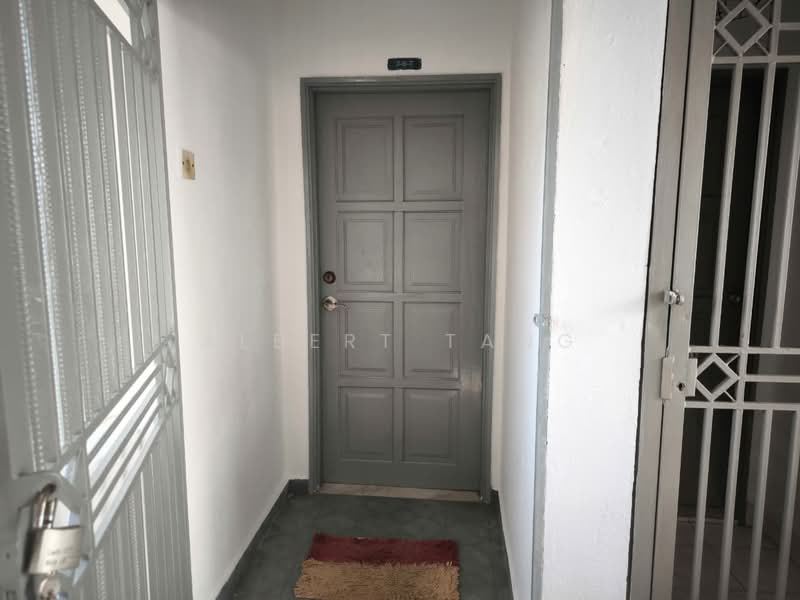 Pangsapuri untuk Dijual di Hijau Ria Kepong Indah - Albert Tang - Entrance - PropertyGuru.com.my