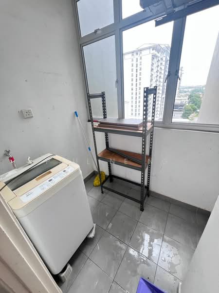 Pangsapuri untuk Disewa di Austin Suites (Permata Austin) - Pauline Ng - Balcony - PropertyGuru.com.my