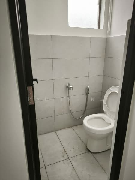 Shop for Rent in Taman Ungku Tun Aminah (Skudai) - Pauline Ng - Bathroom - PropertyGuru.com.my