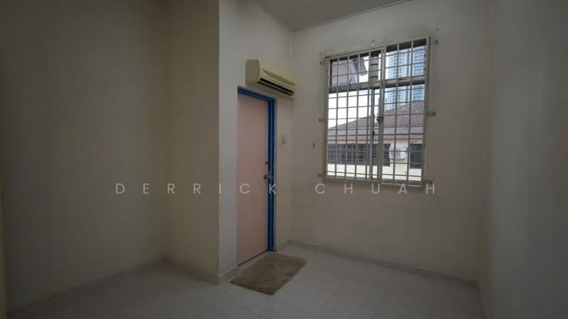 Rumah Teres 2 Tingkat untuk Dijual di Taman Megah Ria (Masai) - Derrick Chuah - Interior - PropertyGuru.com.my