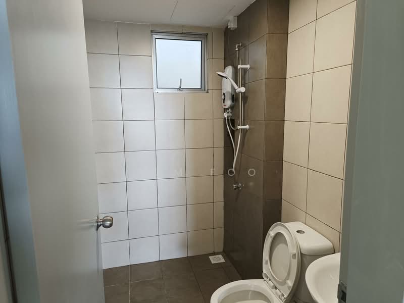 Condominium for Rent at Platinum OUG Residence - Tom Foo - Bathroom - PropertyGuru.com.my