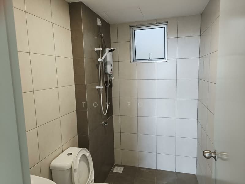 Condominium for Rent at Platinum OUG Residence - Tom Foo - Bathroom - PropertyGuru.com.my