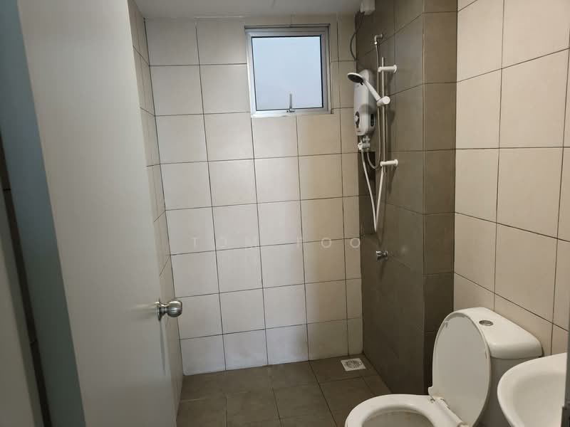 Condominium for Rent at Platinum OUG Residence - Tom Foo - Bathroom - PropertyGuru.com.my